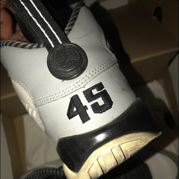 Retro Jordan 9 Size 6.5 Barons - Picture 3 of 4